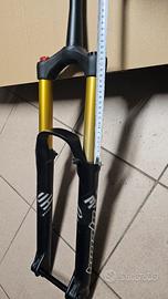 Forcella  29" 180mm steli 36mm Tapered 
