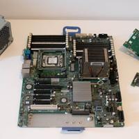 Scheda madre Server / Workstation + alimentatore