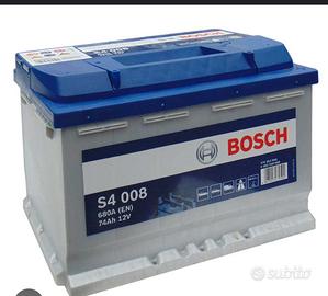 Batteria auto bosch 74h