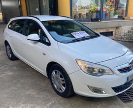 Opel Astra 1.7 CDTI 125CV Sports Tourer Cosmo