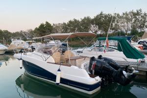 Janneau Cap Camarat 7.5 wa 2 motori Suzuki 140 cv