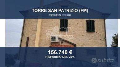 Immobile in asta di 196 m² a Torre San Patrizio