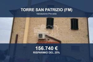 Immobile in asta di 196 m² a Torre San Patrizio