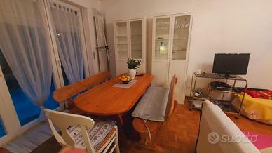 Tavolone e panche per giardino-terrazza