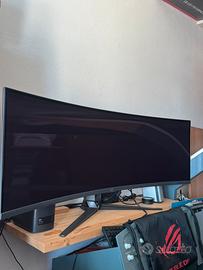 Asus Rog Monitor 144 hz Oled 49 pollici curvo