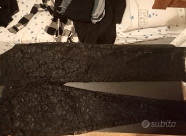Pantaloni di pizzo nero