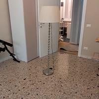 lampada da camera o da salotto