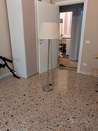 lampada da camera o da salotto