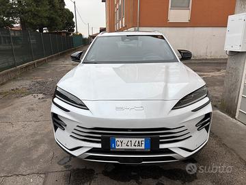 Byd seal u dm i 2025