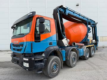 IVECO TRAKKER AD340T45 con nastro e betoniera Imer