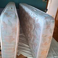 2 materassi singoli a molle Casalflex
