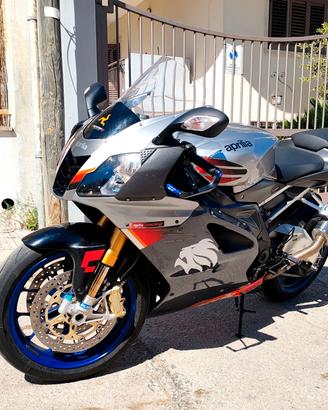 Aprilia RSV 1000 R 148cv