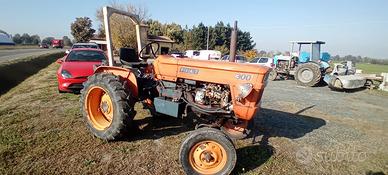 Fiat 300 e falciatrice