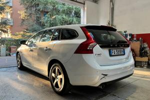 VOLVO V60 D3 2.0 150CV  Gearteonic Summum Euro 6B