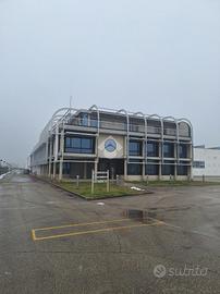 CAPANNONE A BAGNARA DI ROMAGNA