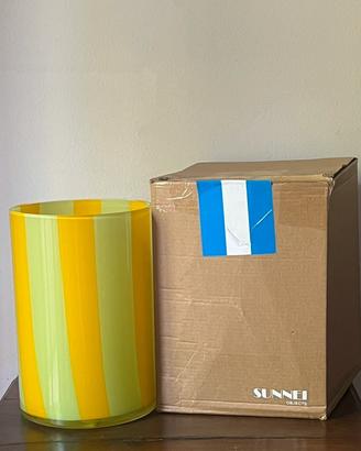 Esclusivo vaso di design firmato SUNNEI
