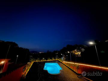 Villa di prestigio con piscina elegante