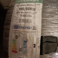 Pneumatici 195 60 R15 estivi