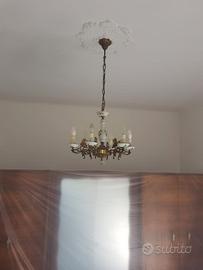 Lampadario camera da letto.