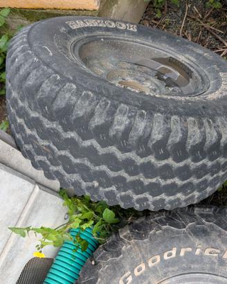 Cerchi e gomme Nissan patrol