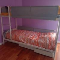 Letto a castello in metallo