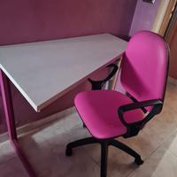 Scrivania Moretti  Compact con sedia girevole