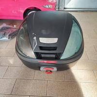 bauletto GIVI 39 LT + piastra 