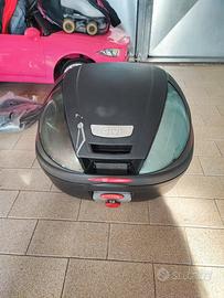 bauletto GIVI 39 LT + piastra 