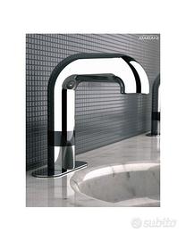 E14D Miscelatore elettronico ad azionamento a sens