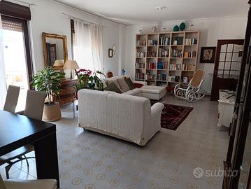 5 vani con p. auto Strasburgo/S. Lorenzo