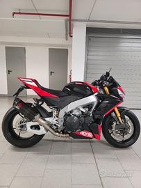 APRILIA TUONO V4 SBK EDITION IMMACOLATA 2500 KM 