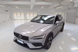 VOLVO V60 CROSS COUNTRY B4 D AWD AUTOM. CORE STATI