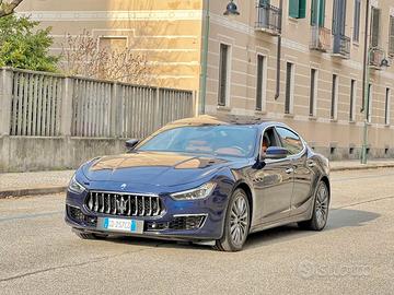 Maserati Ghibli V6 430 CV Q4 Granlusso