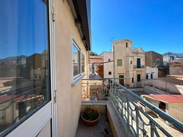 2 LOCALI A FICARAZZI