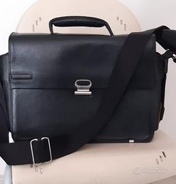 Borsa ventiquattrore Piquadro nera