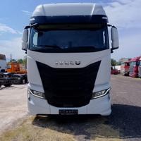 Iveco s-way 440s48