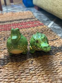 Sale e pepe a forma di coccodrillo