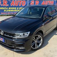 VOLKSWAGEN Tiguan R-LINE unicpro/GARANZIA 12 mes