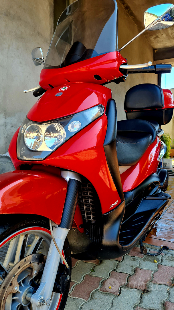 Beverly Tourer Beverly 250 Usato Beverly 500 Beverly Tourer 250 Ie