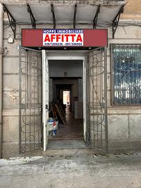 Locale commerciale: via pignatelli d'aragona