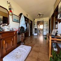 CAVARZERE - CASA ACCOSTATA CON GIARDINO