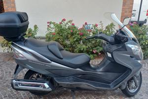 Suzuki Burgman 400 AN