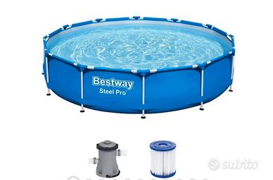 piscina + 2 tappeti erba sintetica