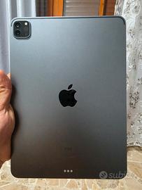 iPad Pro M1 11" 128GB + Logitech