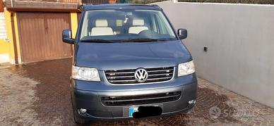 Volkswagen T5 california
