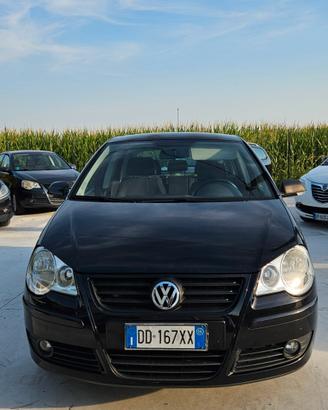 Volkswagen Polo 1.2/64CV 12V 5p. Trendline