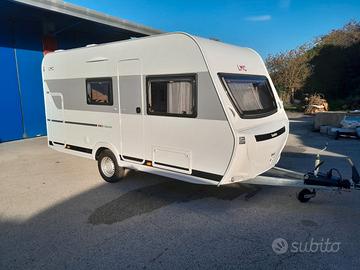 Caravan lmc 390 sassino