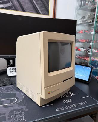 Macintosh Classic M0420