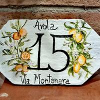 numeri civici dipinti a mano 