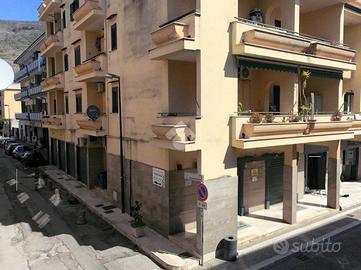 3 LOCALI A SANTA MARIA A VICO